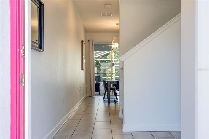 Image No.4-4 Bed Townhouse for sale