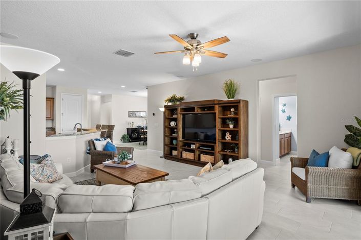 Image No.19-4 Bed Property for sale