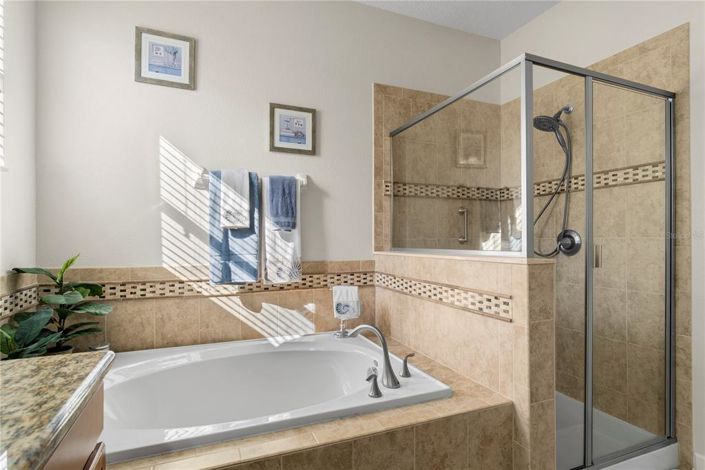 Image No.28-4 Bed Property for sale