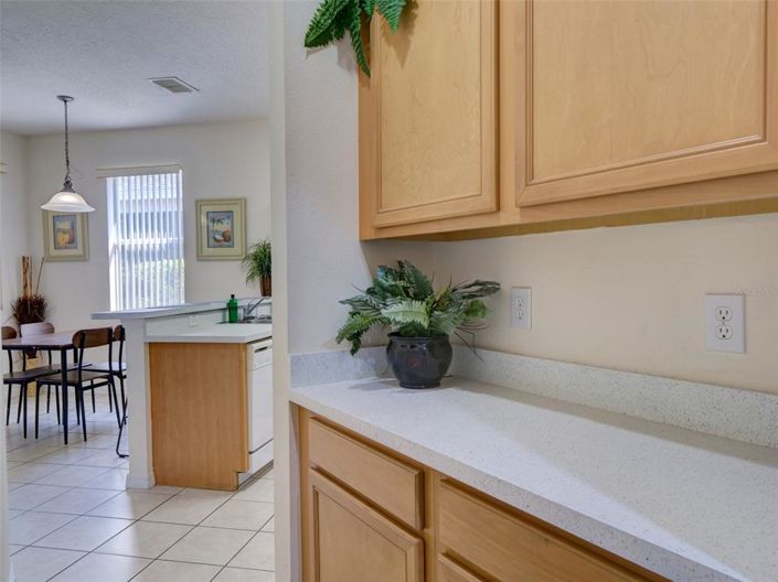 Image No.19-5 Bed Property for sale