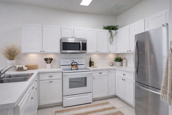 Image No.22-5 Bed Property for sale