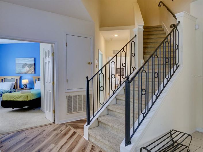 Image No.36-5 Bed Property for sale