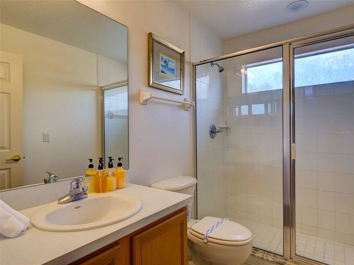 Image No.46-5 Bed Property for sale