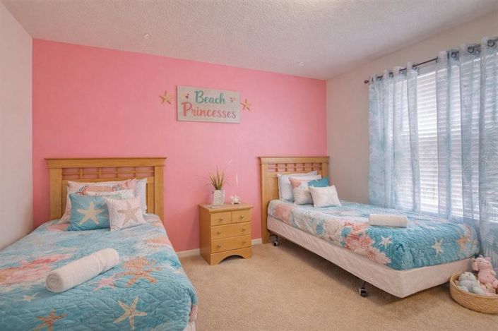 Image No.47-5 Bed Property for sale