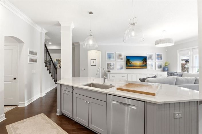 Image No.17-4 Bed Property for sale