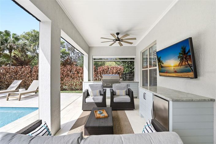 Image No.38-4 Bed Property for sale