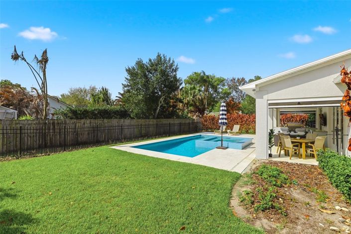 Image No.41-4 Bed Property for sale