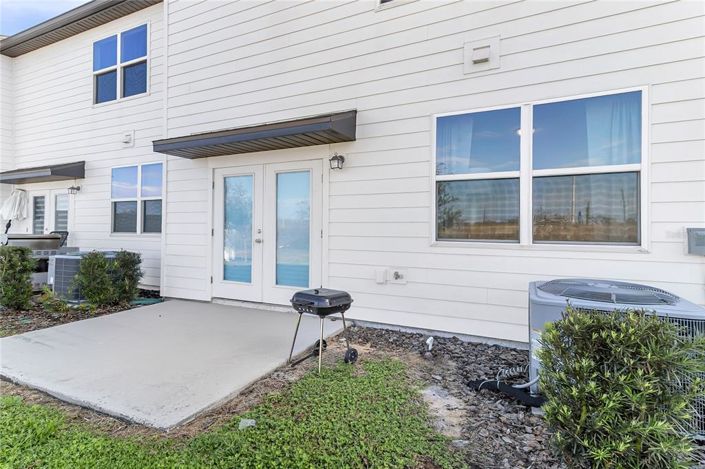 Image No.19-3 Bed Townhouse for sale