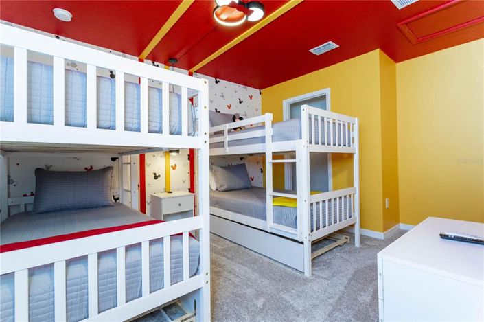 Image No.22-5 Bed Property for sale