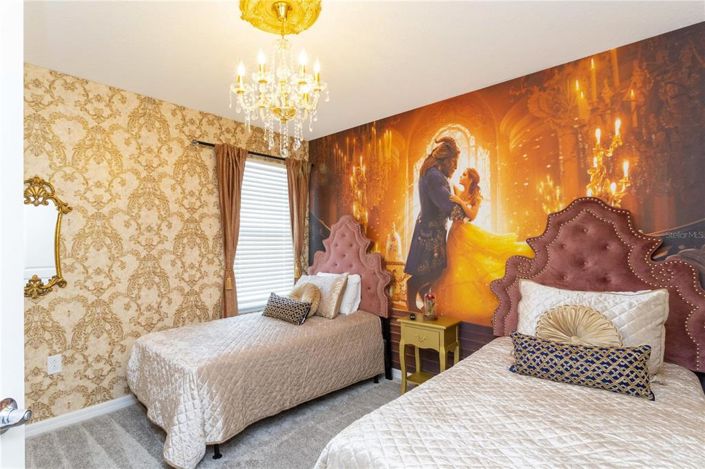 Image No.36-5 Bed Property for sale