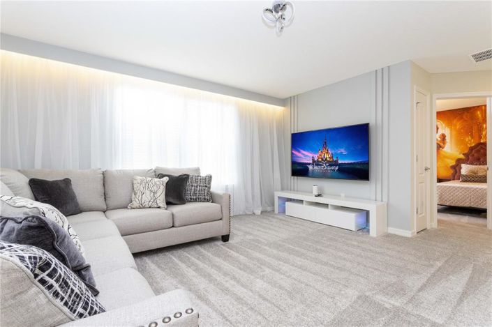 Image No.40-5 Bed Property for sale