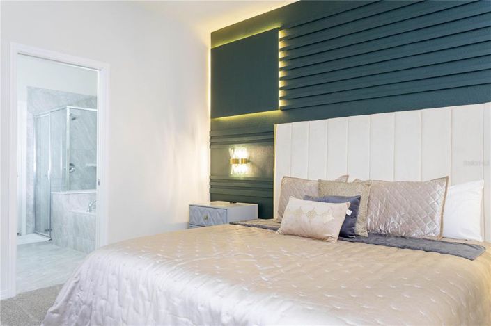 Image No.43-5 Bed Property for sale