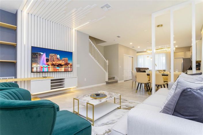 Image No.7-5 Bed Property for sale