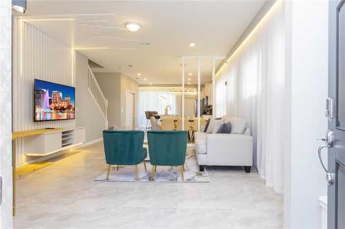 Image No.8-5 Bed Property for sale