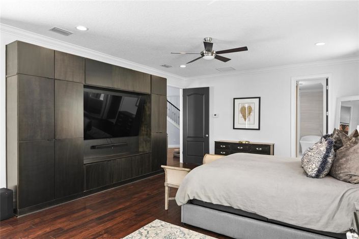 Image No.21-4 Bed Property for sale