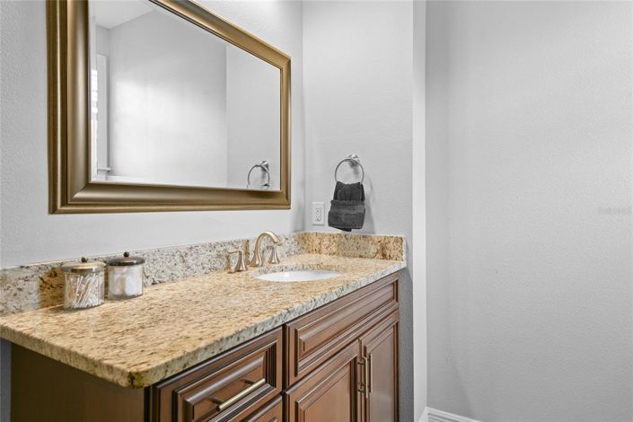 Image No.32-4 Bed Property for sale