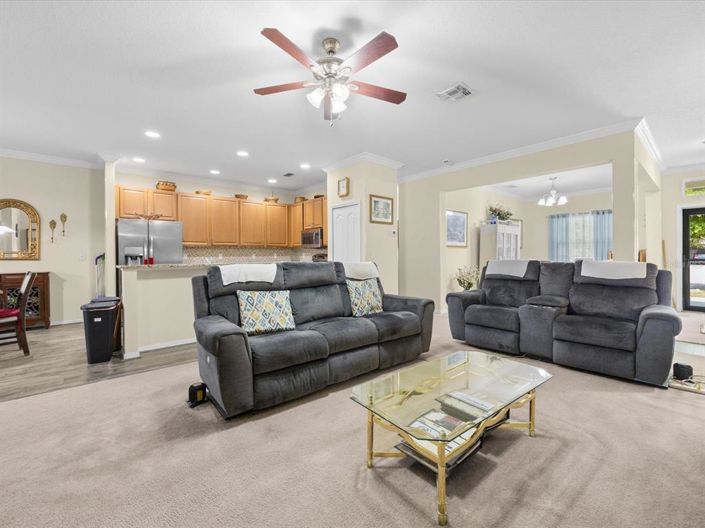 Image No.7-4 Bed Property for sale