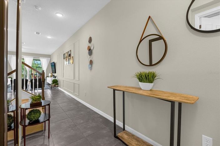 Image No.3-5 Bed Townhouse for sale