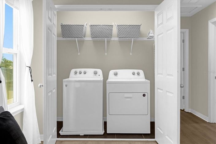 Image No.30-5 Bed Townhouse for sale