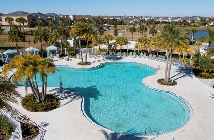 Image No.37-5 Bed Townhouse for sale