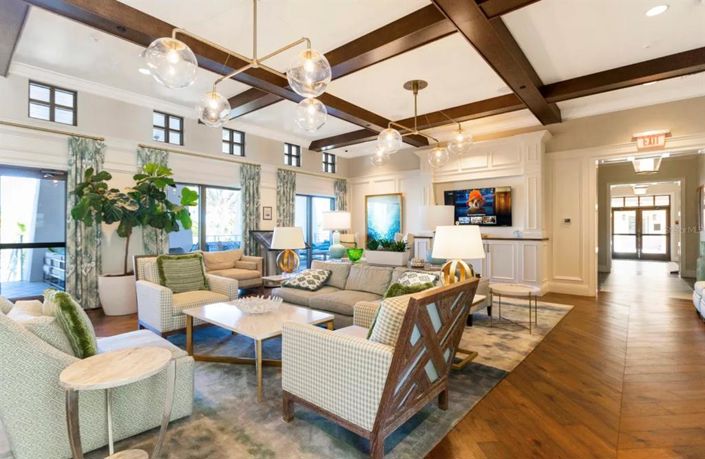 Image No.50-5 Bed Townhouse for sale