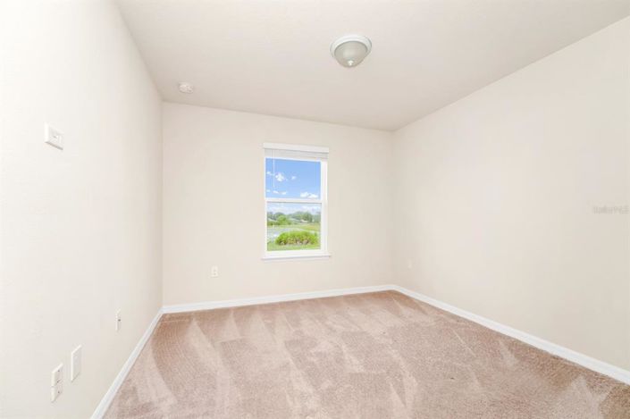 Image No.20-5 Bed Townhouse for sale