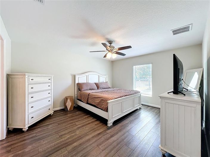 Image No.45-Propriété de 3 chambres à vendre à Clermont