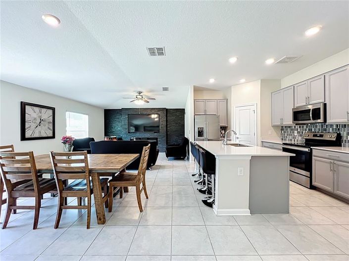 Image No.50-Propriété de 3 chambres à vendre à Clermont