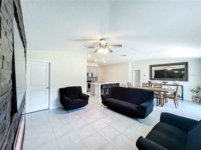 Image No.56-Propriété de 3 chambres à vendre à Clermont