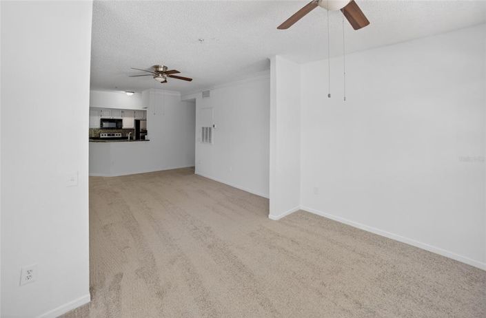 Image No.11-2 Bed Property for sale