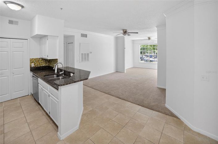 Image No.7-2 Bed Property for sale