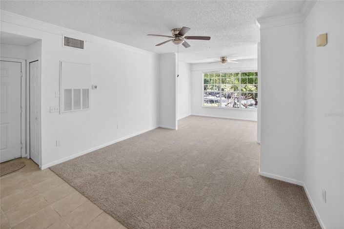 Image No.9-2 Bed Property for sale