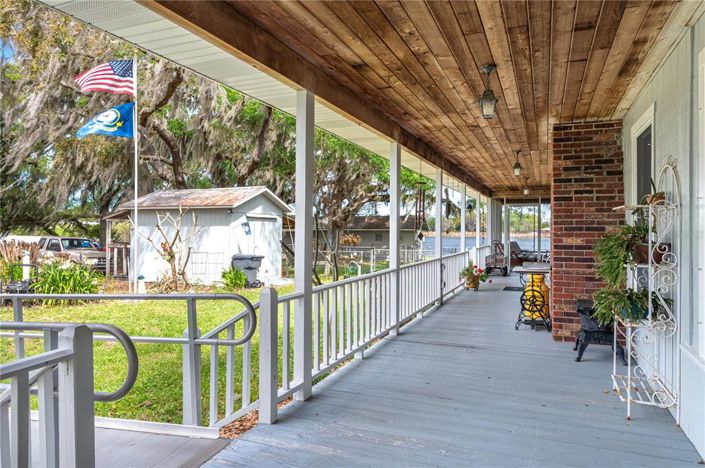 Image No.11-2 Bed Property for sale