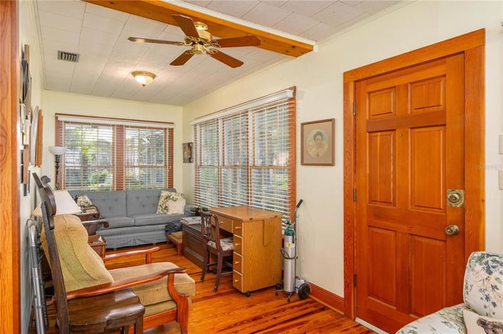 Image No.19-2 Bed Property for sale