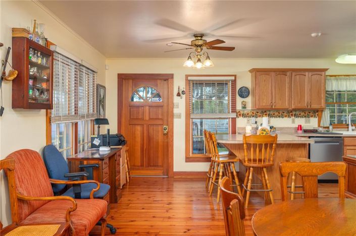 Image No.25-2 Bed Property for sale