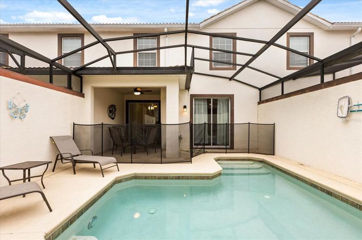 Image No.14-4 Bed Townhouse for sale