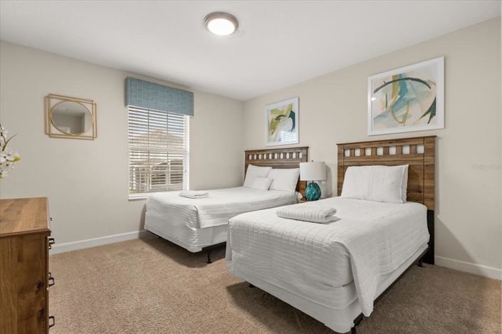 Image No.18-4 Bed Townhouse for sale