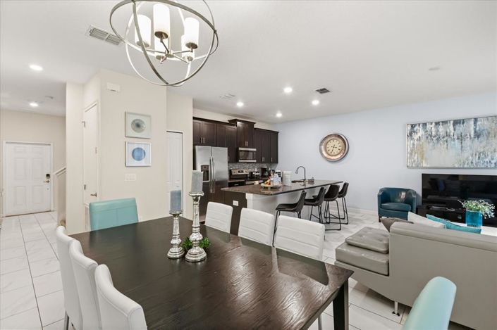 Image No.5-4 Bed Townhouse for sale