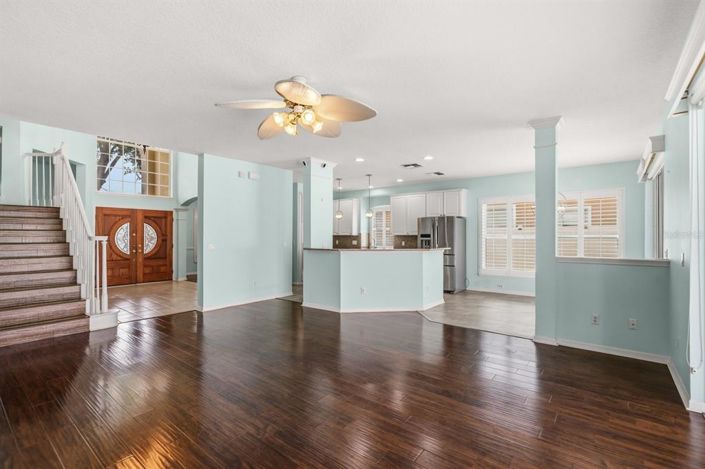 Image No.15-5 Bed Property for sale