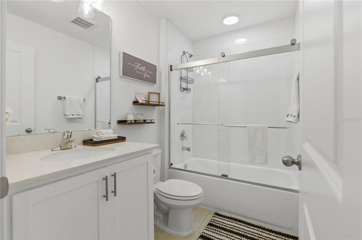 Image No.26-3 Bed Townhouse for sale