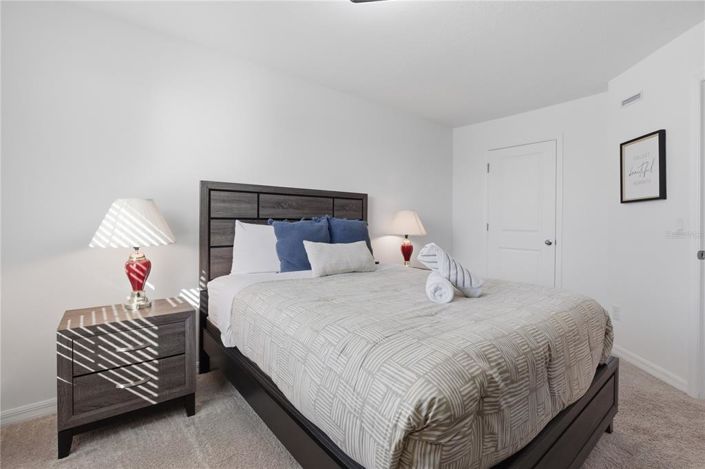 Image No.27-3 Bed Townhouse for sale