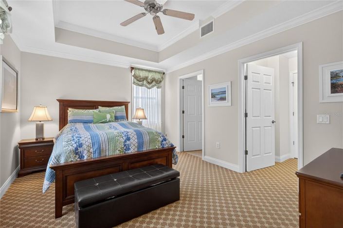 Image No.5-3 Bed Property for sale