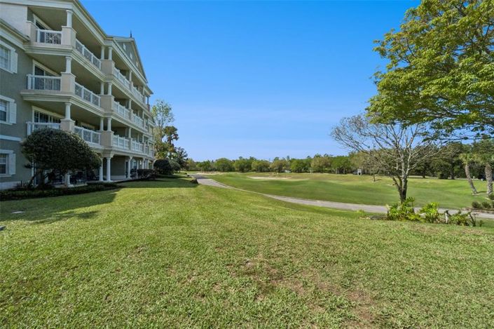 Image No.11-3 Bed Property for sale