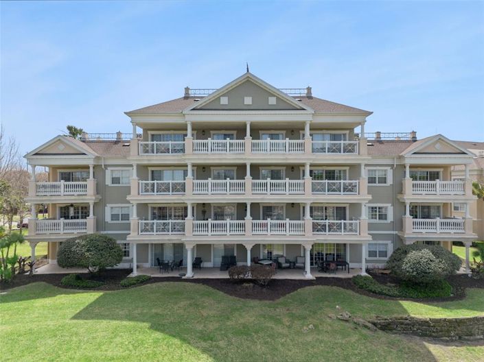 Image No.17-3 Bed Property for sale