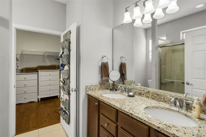 Image No.25-2 Bed Property for sale