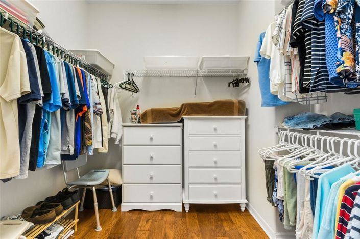 Image No.27-2 Bed Property for sale