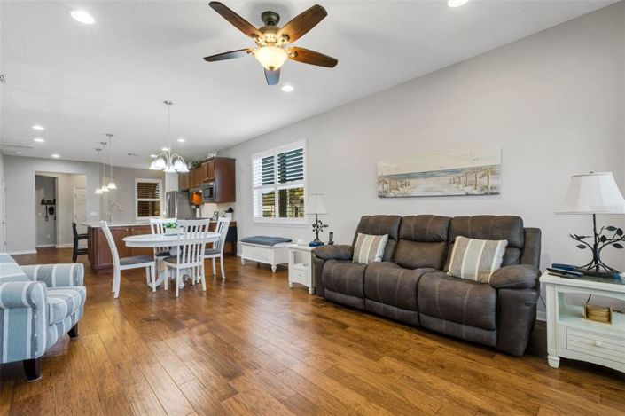 Image No.7-2 Bed Property for sale