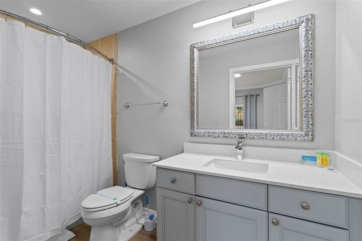 Image No.21-3 Bed Property for sale