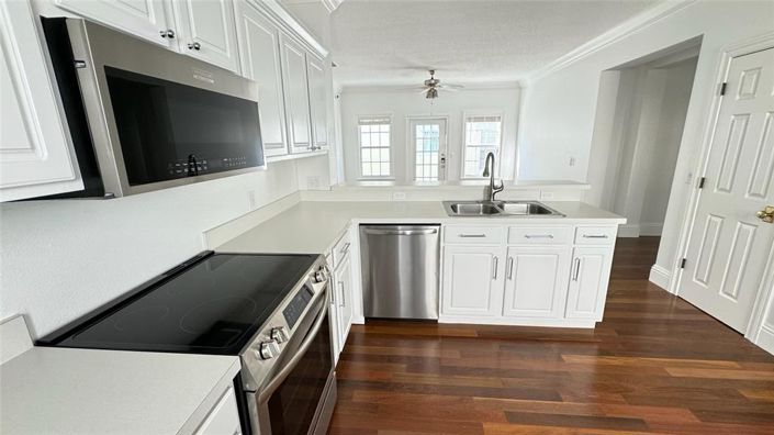 Image No.18-3 Bed Property for sale