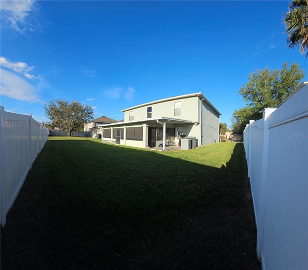 Image No.12-4 Bed Property for sale